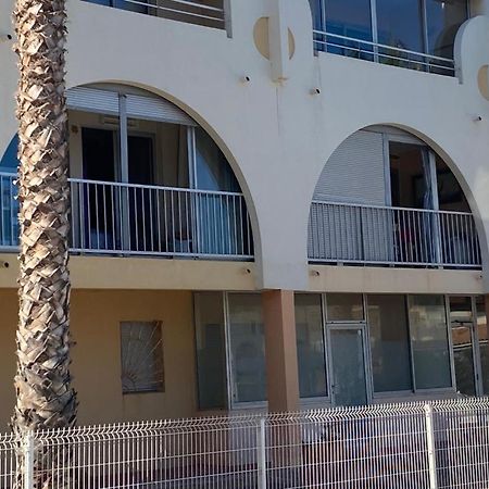 Magnifique Appart Marina Proche Plage Avec Parking Сет Экстерьер фото
