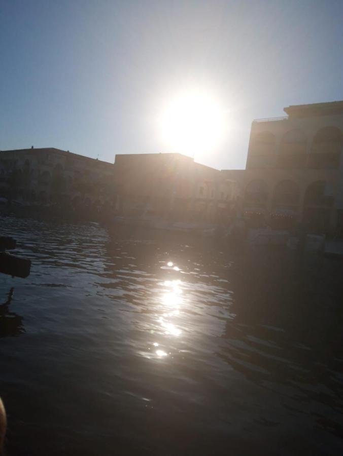 Magnifique Appart Marina Proche Plage Avec Parking Сет Экстерьер фото